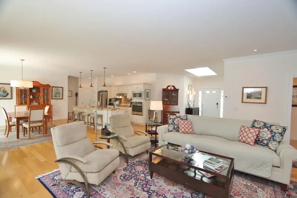 21 Primrose Place Bangor ME 04401