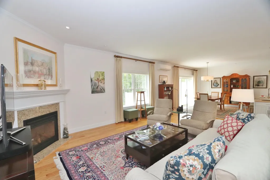 21 Primrose Place Bangor ME 04401