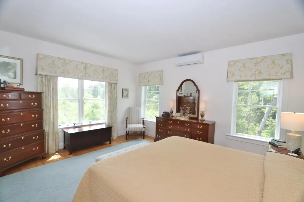 21 Primrose Place Bangor ME 04401