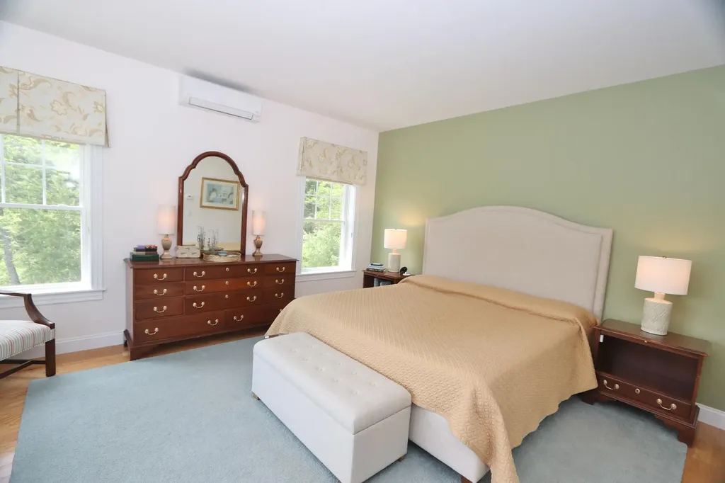 21 Primrose Place Bangor ME 04401