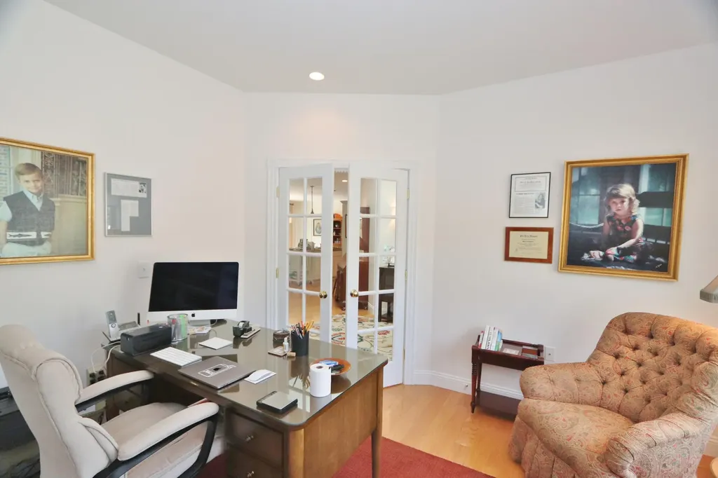 21 Primrose Place Bangor ME 04401