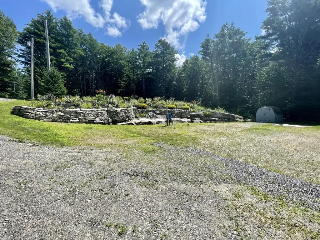 6 Mt Murphy Lane Augusta ME 04330