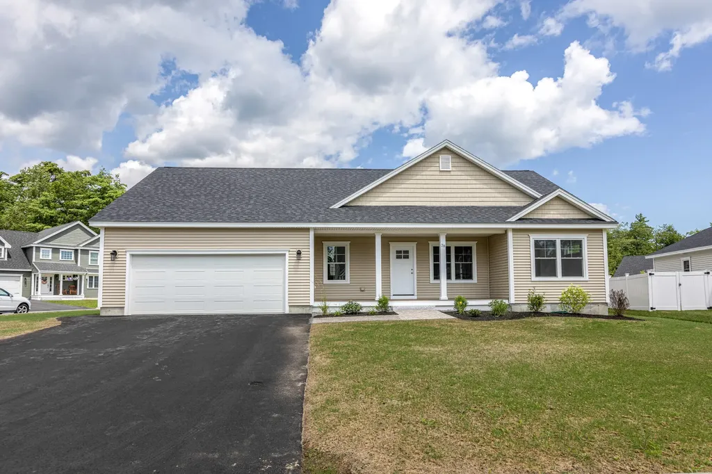 28 Maneta Drive Saco ME 04072
