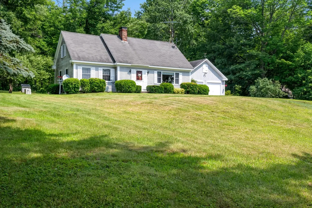 16 Ledge Hill Road Sweden ME 04040