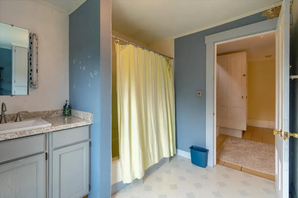 1014 Main Street Waldoboro ME 04572