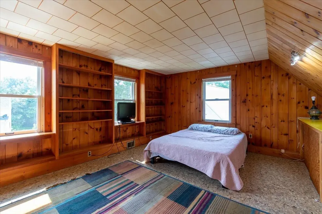 1014 Main Street Waldoboro ME 04572