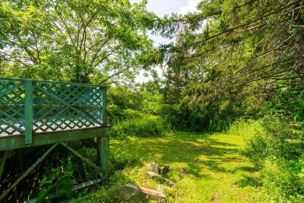 1014 Main Street Waldoboro ME 04572