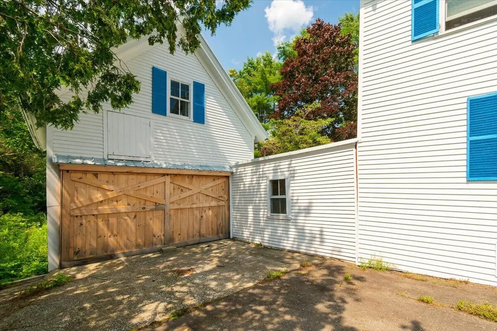 1014 Main Street Waldoboro ME 04572