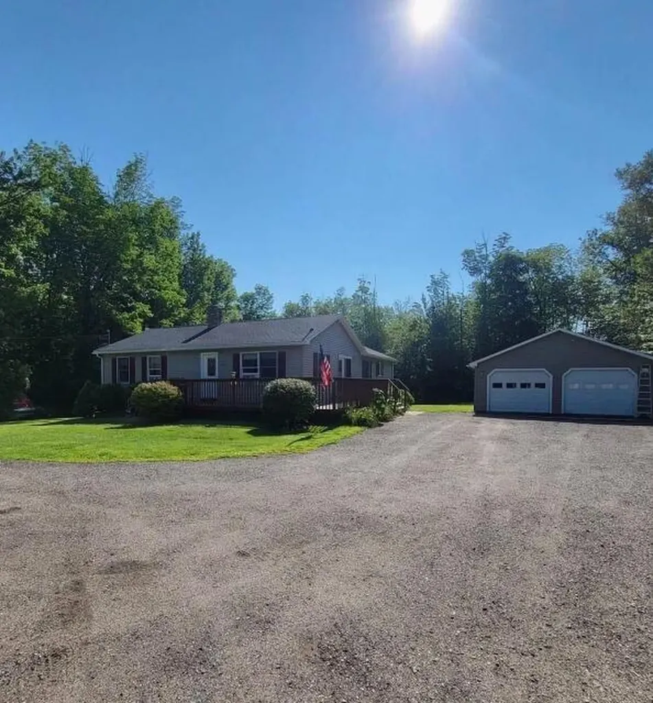 234 Academy Road Monmouth ME 04259