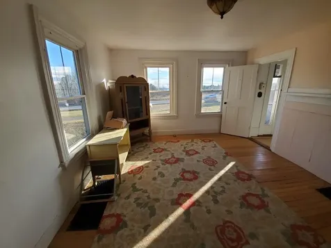 343 W Main Street Searsport ME 04974