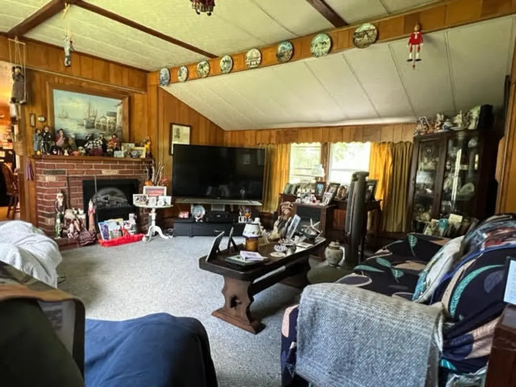 134 County Road Eastport ME 04631