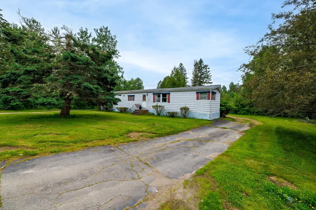 134 County Road Eastport ME 04631