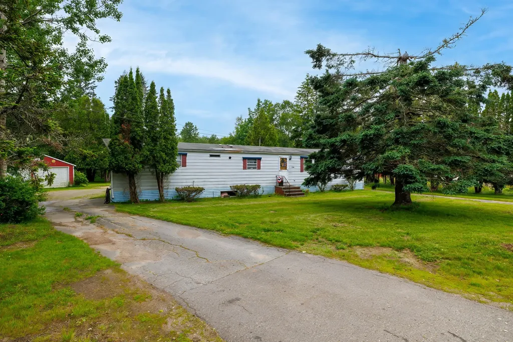 134 County Road Eastport ME 04631