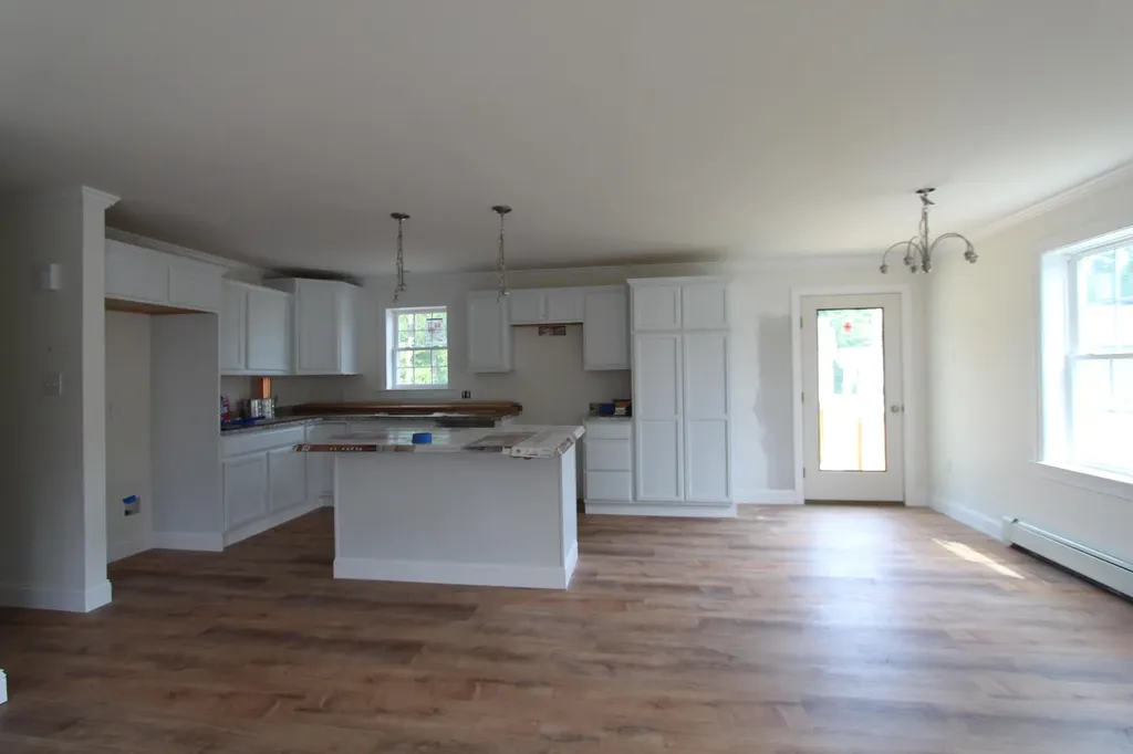 32 Streamside Drive Auburn ME 04210