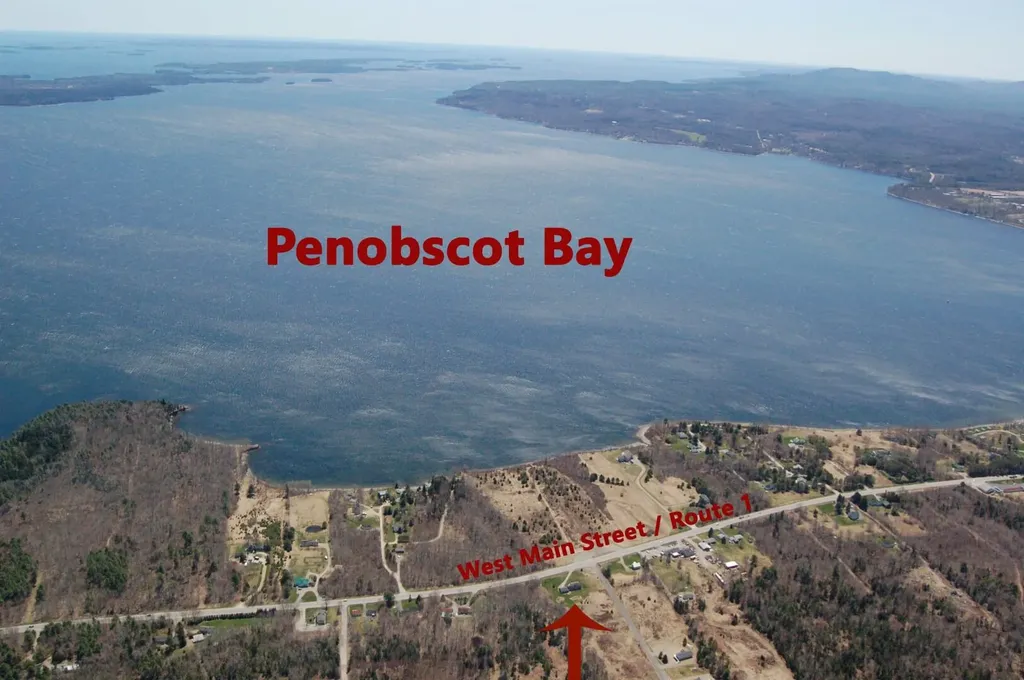 343 W Main Street Searsport ME 04974