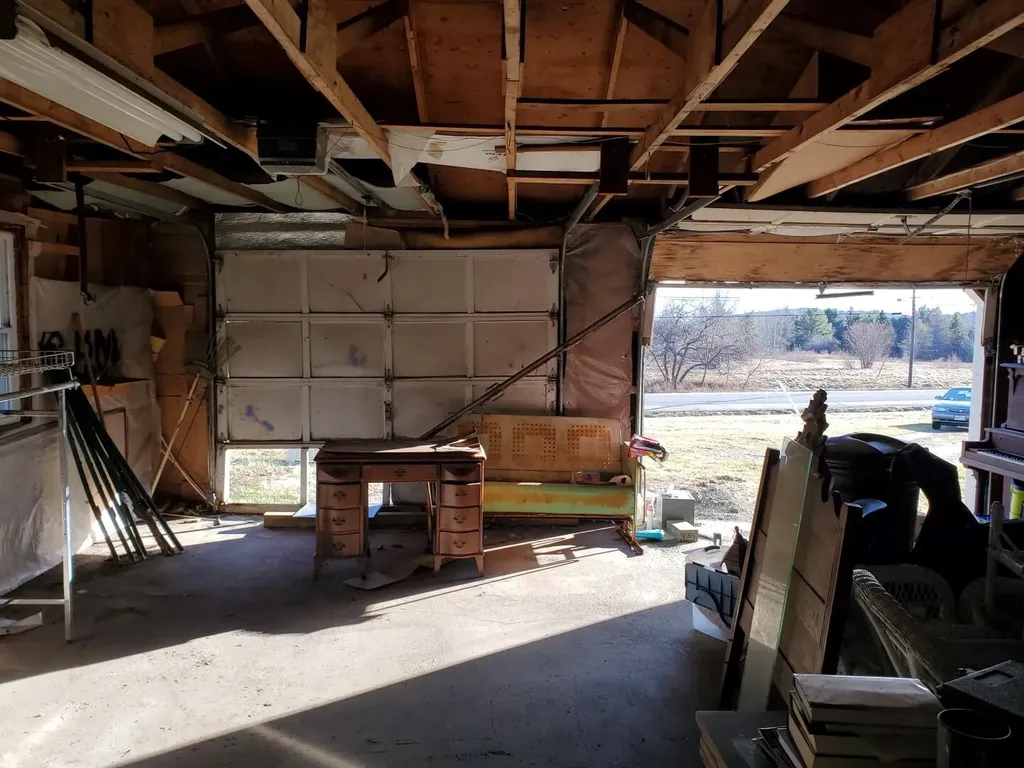 343 W Main Street Searsport ME 04974