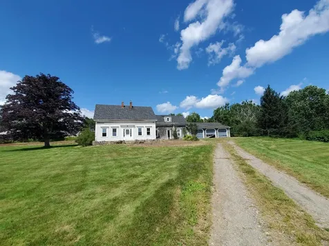 343 W Main Street Searsport ME 04974