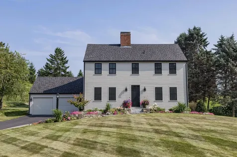 8 Lighthouse Point Road Cape Elizabeth ME 04107