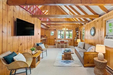 7 Scenic View Drive Naples ME 04055