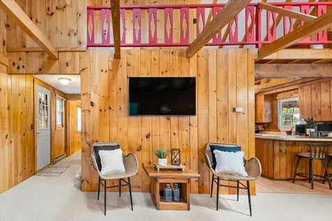 7 Scenic View Drive Naples ME 04055
