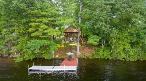 7 Scenic View Drive Naples ME 04055