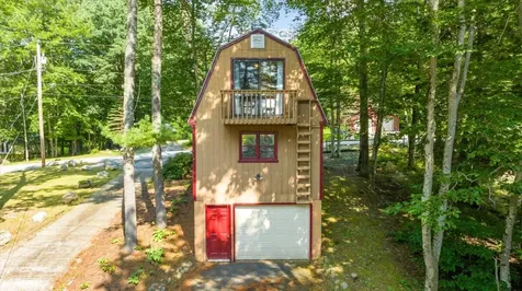 7 Scenic View Drive Naples ME 04055