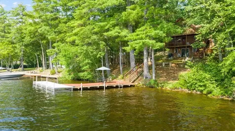 7 Scenic View Drive Naples ME 04055