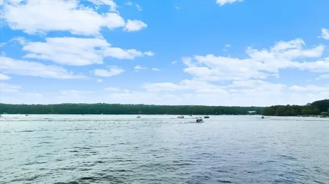 7 Scenic View Drive Naples ME 04055