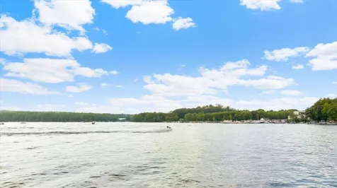 7 Scenic View Drive Naples ME 04055