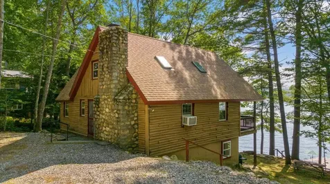 7 Scenic View Drive Naples ME 04055