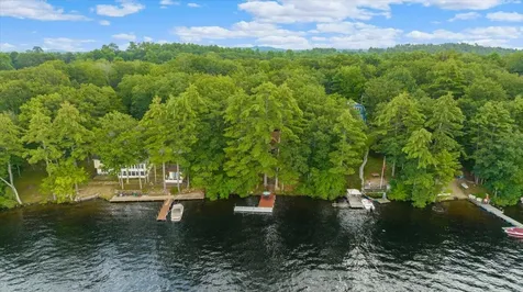 7 Scenic View Drive Naples ME 04055