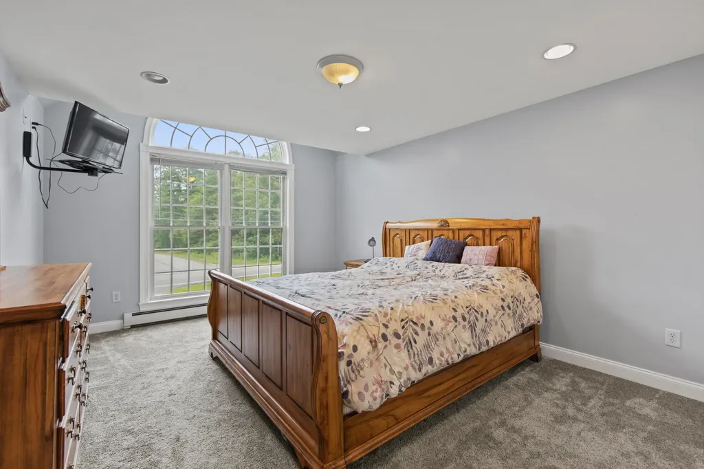 548 Methodist Road Westbrook ME 04092