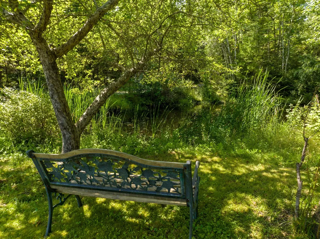 24 Mesa Farm Lane Blue Hill ME 04614