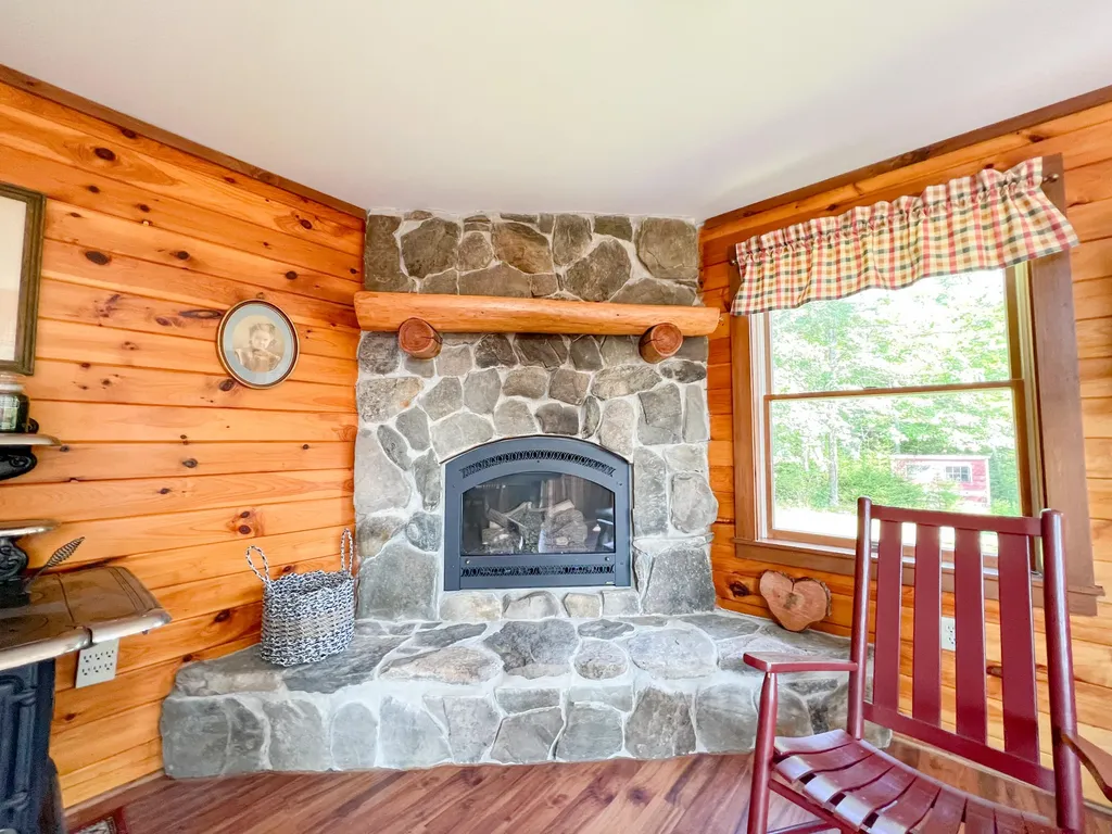 24 Mesa Farm Lane Blue Hill ME 04614
