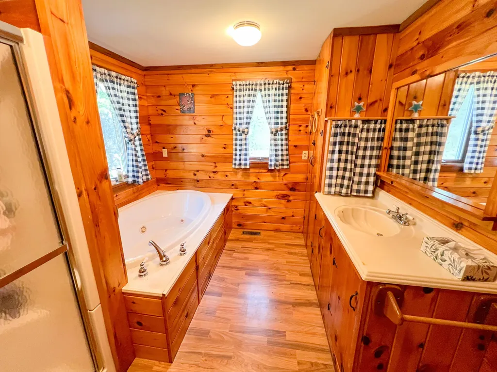 24 Mesa Farm Lane Blue Hill ME 04614
