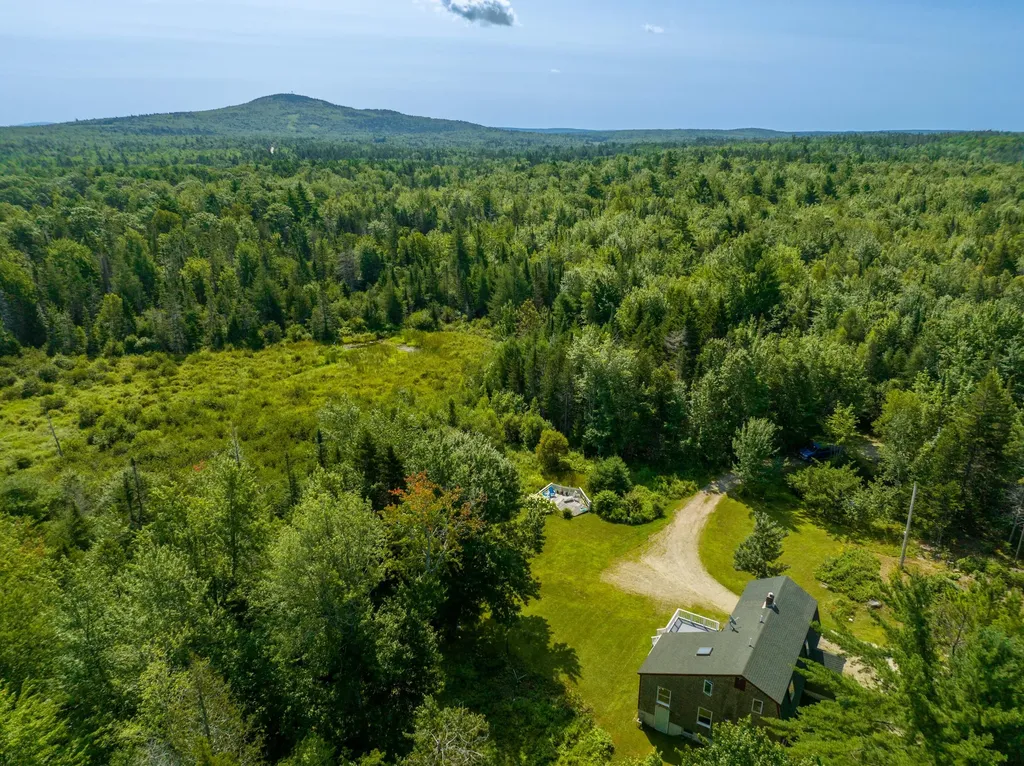 24 Mesa Farm Lane Blue Hill ME 04614