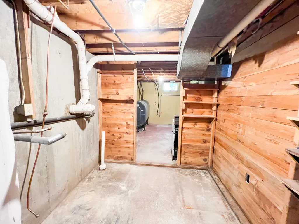 24 Mesa Farm Lane Blue Hill ME 04614