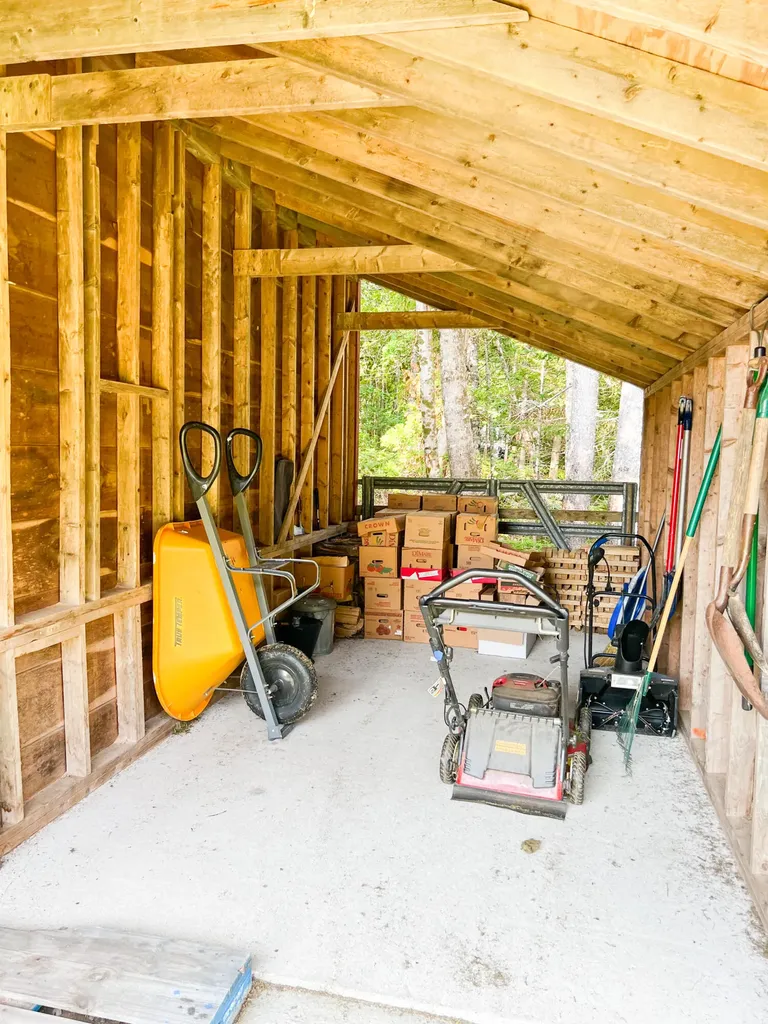 24 Mesa Farm Lane Blue Hill ME 04614