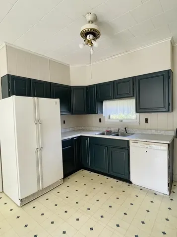 112 Bates Street Millinocket ME 04462