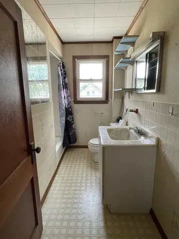 112 Bates Street Millinocket ME 04462