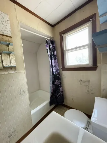 112 Bates Street Millinocket ME 04462