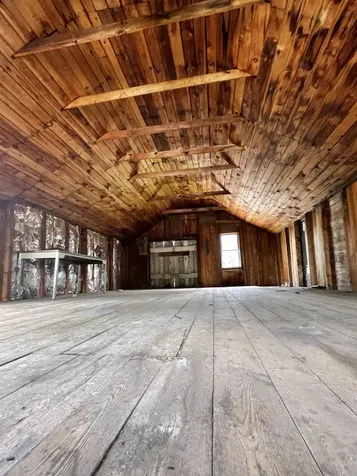 112 Bates Street Millinocket ME 04462
