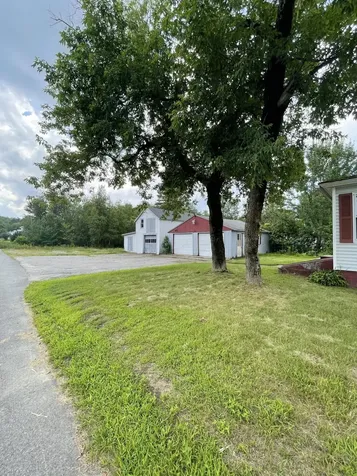 112 Bates Street Millinocket ME 04462