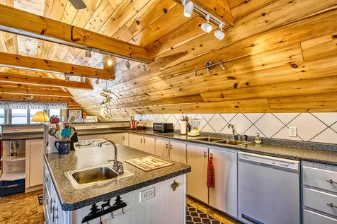 7 Highland Avenue Stonington ME 04681