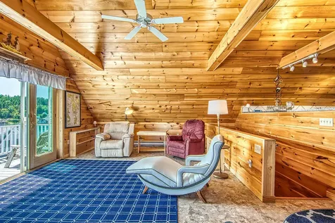 7 Highland Avenue Stonington ME 04681