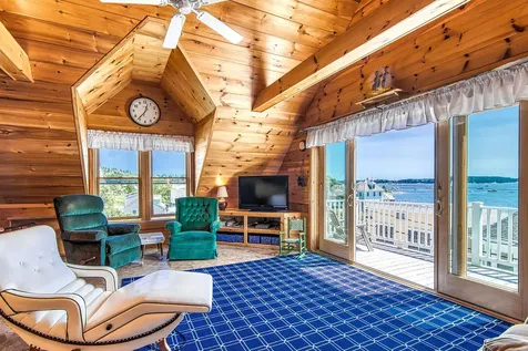 7 Highland Avenue Stonington ME 04681