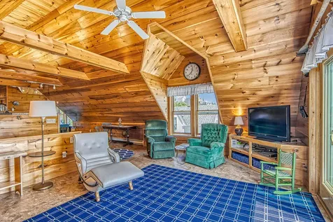 7 Highland Avenue Stonington ME 04681