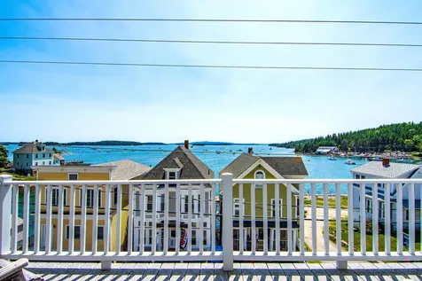 7 Highland Avenue Stonington ME 04681