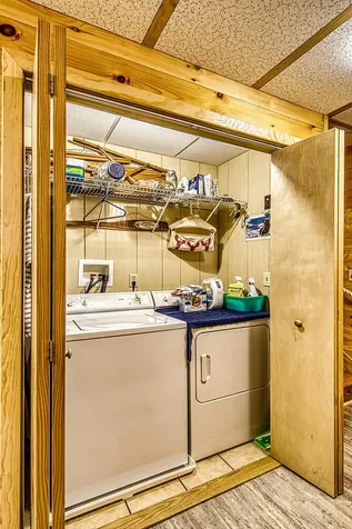 7 Highland Avenue Stonington ME 04681
