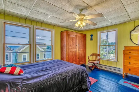 7 Highland Avenue Stonington ME 04681